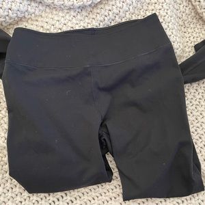 Woman’s leggings dry cool to touch
